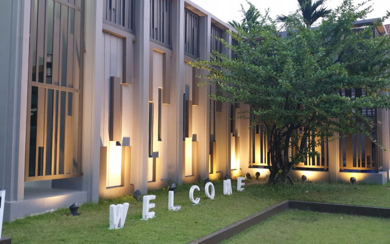 บ้านภูมิชนก-ปิ่นเกล้า